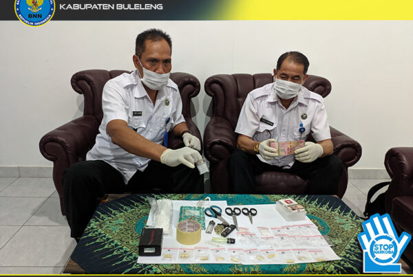 Pengedar Shabu di Singaraja Ditangkap Pengedar Shabu di Singaraja Ditangkap